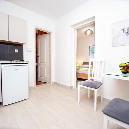 בודווה Apartment Novak מראה חיצוני תמונה