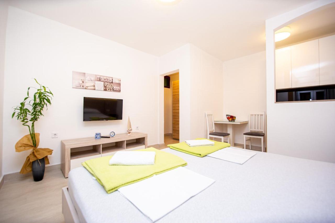 בודווה Apartment Novak מראה חיצוני תמונה