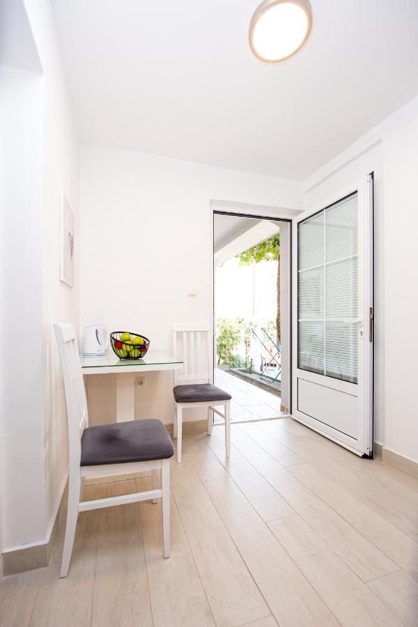 בודווה Apartment Novak מראה חיצוני תמונה