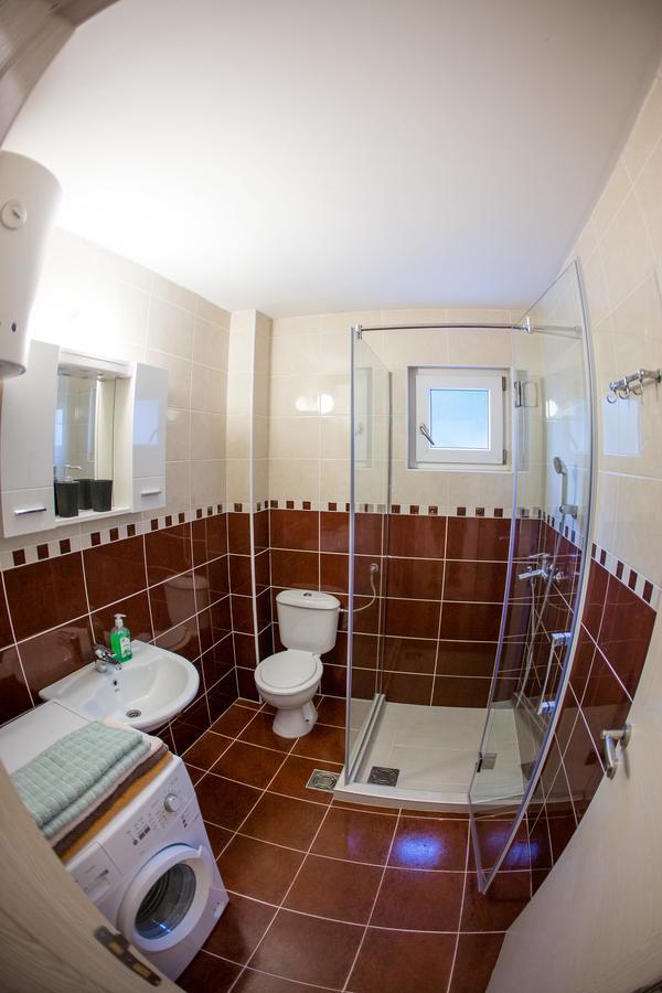 בודווה Apartment Novak מראה חיצוני תמונה